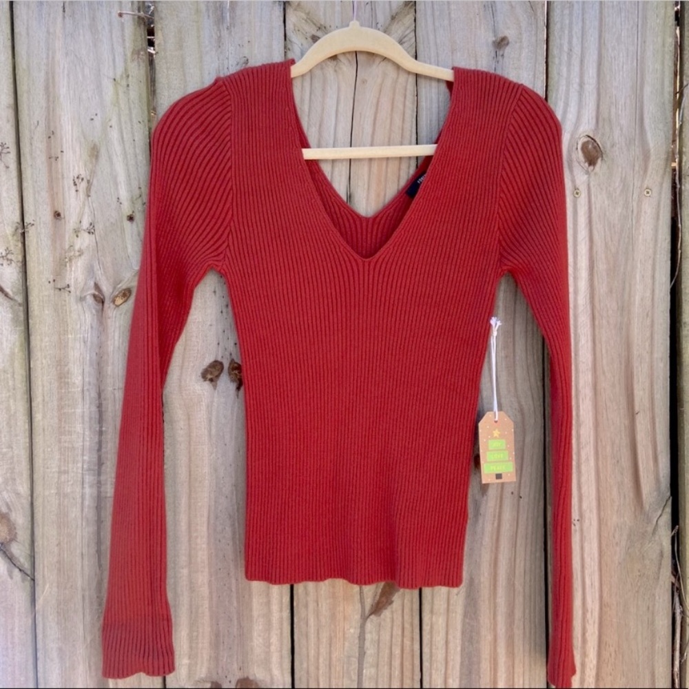 F21 Sweater Shirt